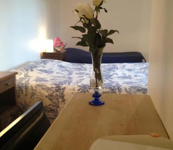 Manoir De La Queue Du Renard Tracy-Bocage